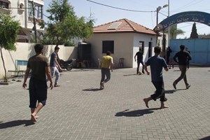 شرطة جباليا النزلة تنظم يوماً مفتوحاً للنزلاء