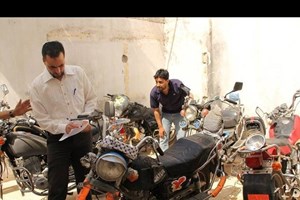 مباحث غزة تضبط 13 دراجة نارية مسروقة خلال حملة بسوق السيارات