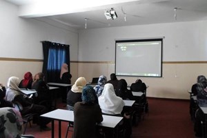 الإصلاح والتأهيل تعقد محاضرة للنزيلات بمركز غزة