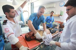 Bloodbath in Gaza: Israeli airstrikes killed 34,injured 300 Palestinian citizens