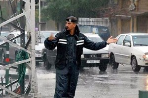 استشهاد أشهر شرطي مرور بغزة إثر محاولته إنقاذ جدته من القصف