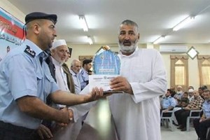 شرطة خانيونس تنظم حفل تكريمي لعوائل شهدائها 