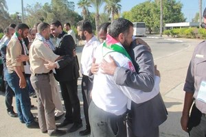 بالصور.. وصول وفد طبي تونسي متضامن عبر معبر رفح