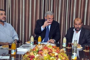 نائب رئيس الوزراء يُشيد بأداء وزارة الداخلية وجهودها في خدمة الوطن