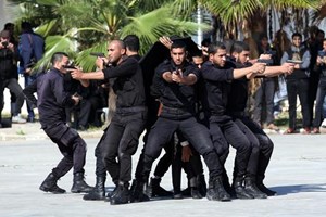 الأمن والحماية بخانيونس ينجز 878 مهمة ونشاط خلال 2014