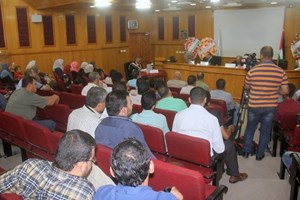 رسالة ماجستير حول "التحكم في سرب من الروبوتات" 