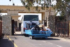 مغادرة 442 مسافراً عبر معبر رفح الخميس