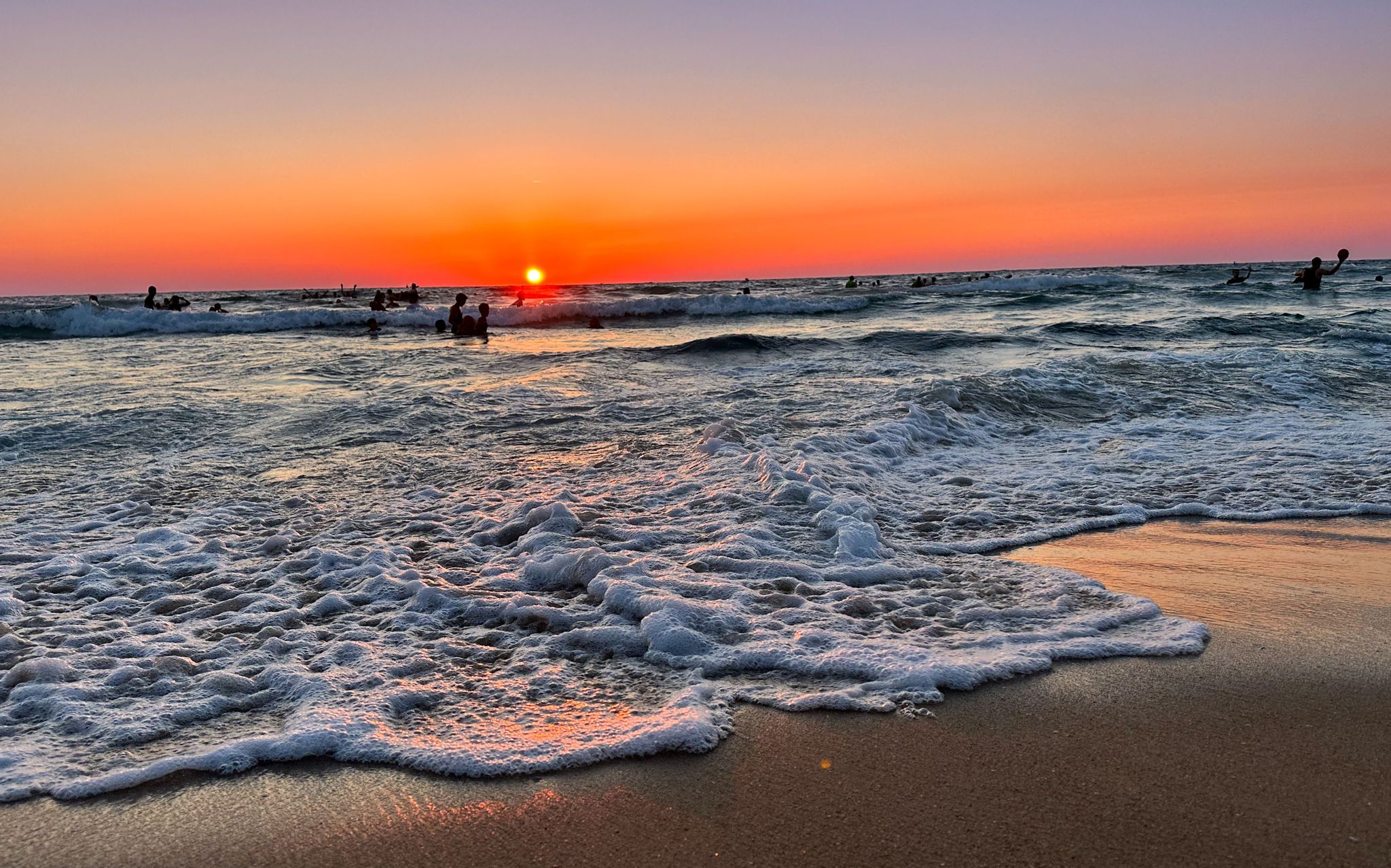 صور من عمل أجهزة وزارة الداخلية خلال عطلة نهاية الأسبوع