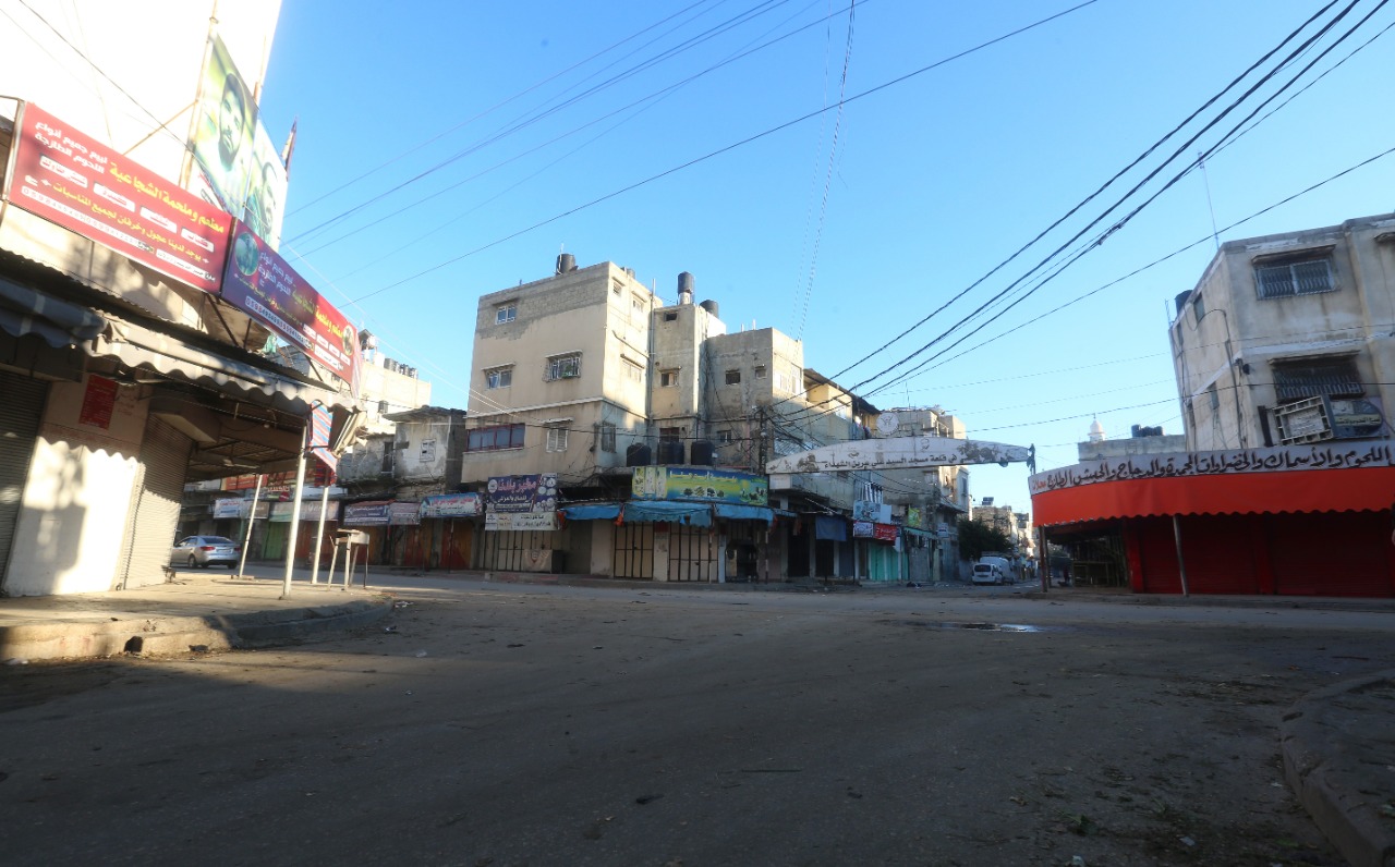 استمرار الإغلاق الكلي للمحال والمنشآت (الجمعة والسبت) للأسبوع السابع