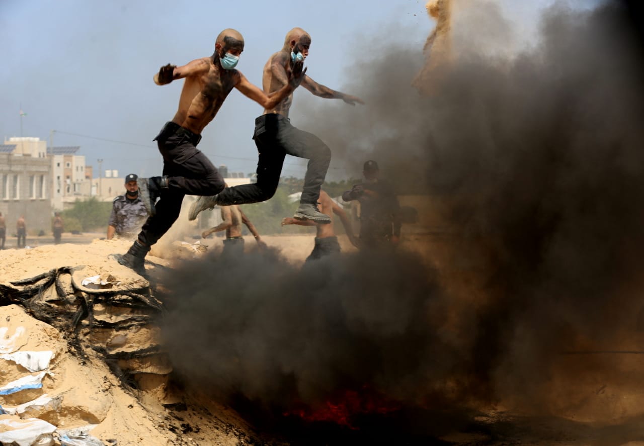 تخريج الدفعة الأولى من العناصر المستجدين على بند التشغيل المؤقت