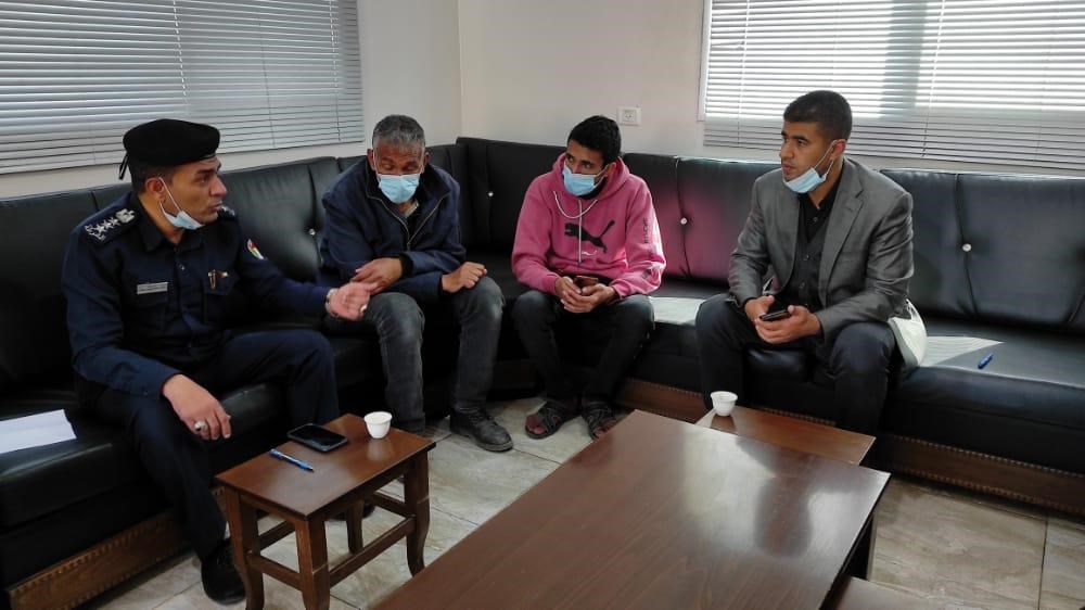 مُدراء شرطة المحافظات يستقبلون المواطنين في مكاتبهم في اليوم الأسبوعي المفتوح