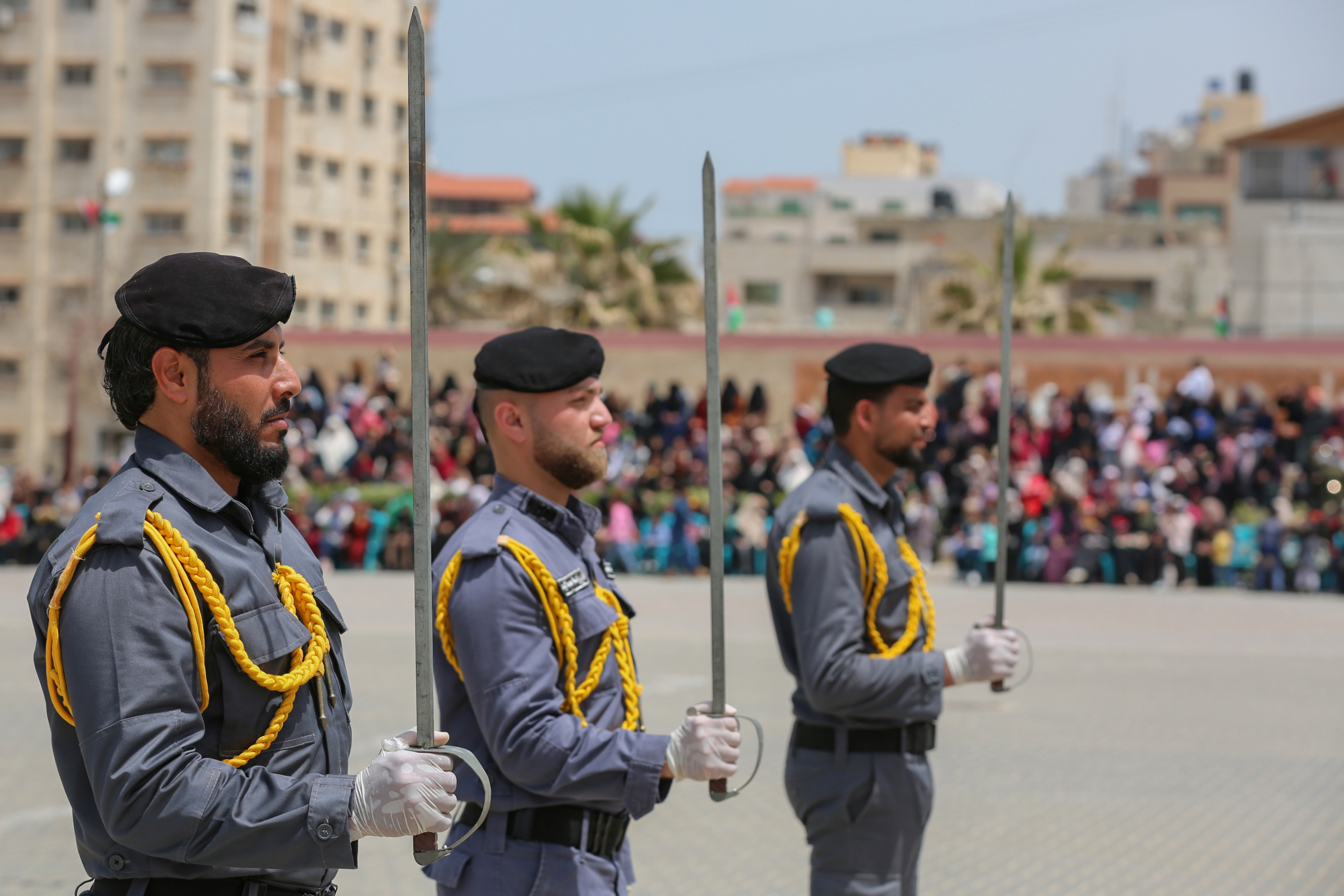تخريج دورة تأهيل ضباط الـ 33 بالمديرية العامة للتدريب