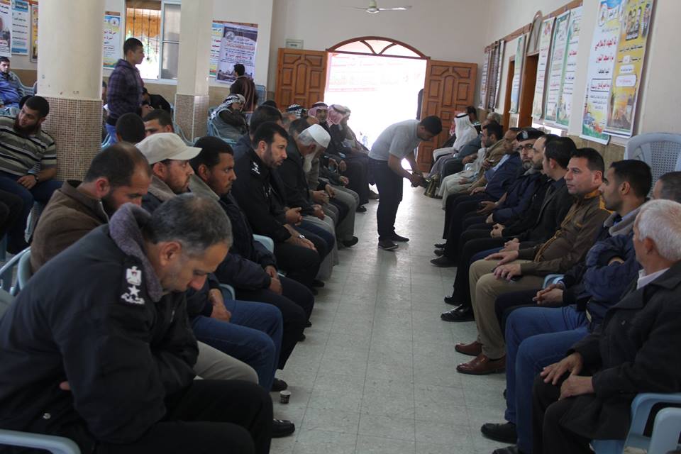 الداخلية تقدم واجب العزاء لذوي شهداء الجمعة الثانية من مسيرات العودة