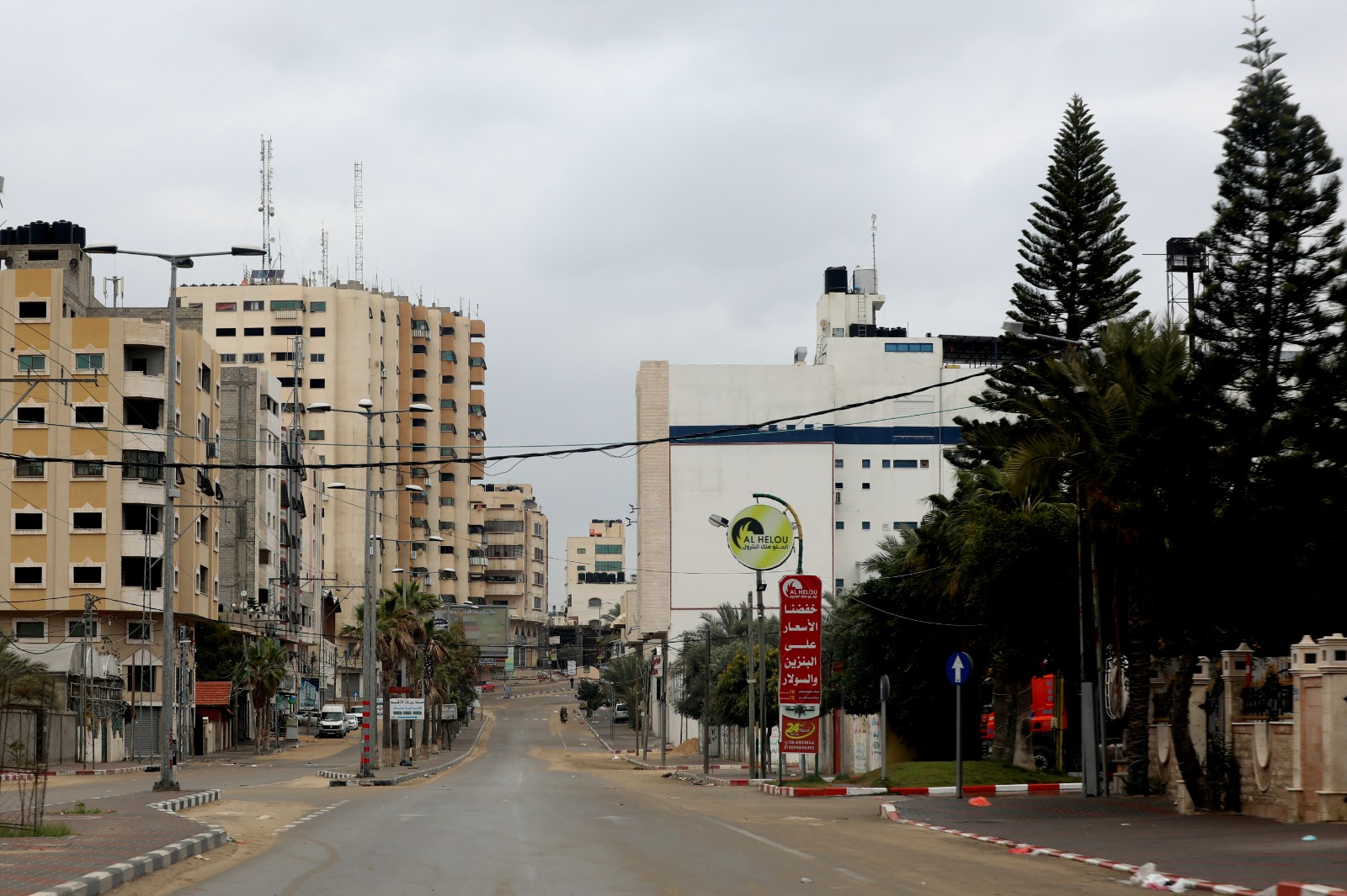 استمرار الإغلاق الكلي للمحال والمنشآت (الجمعة والسبت) للأسبوع الثامن