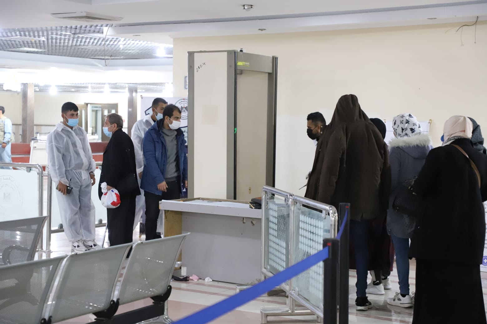 حركة معبر رفح البري خلال أيام فتحه استثنائيًا لمدة أربعة أيام في الاتجاهين