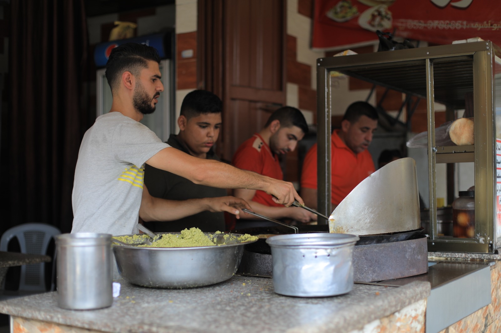 سير الحياة العامة في غزة بعد انتهاء العدوان الإسرائيلي على القطاع