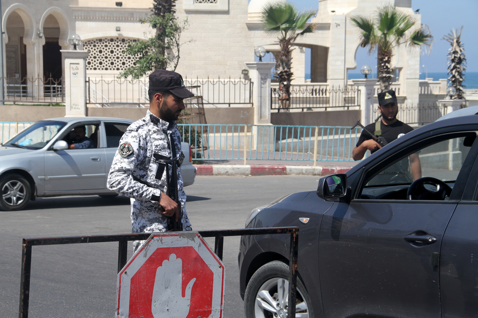 انتشار الأجهزة الأمنية والشرطية والخدماتية لدعم وإسناد مليونية "العودة" في ذكرى النكبة