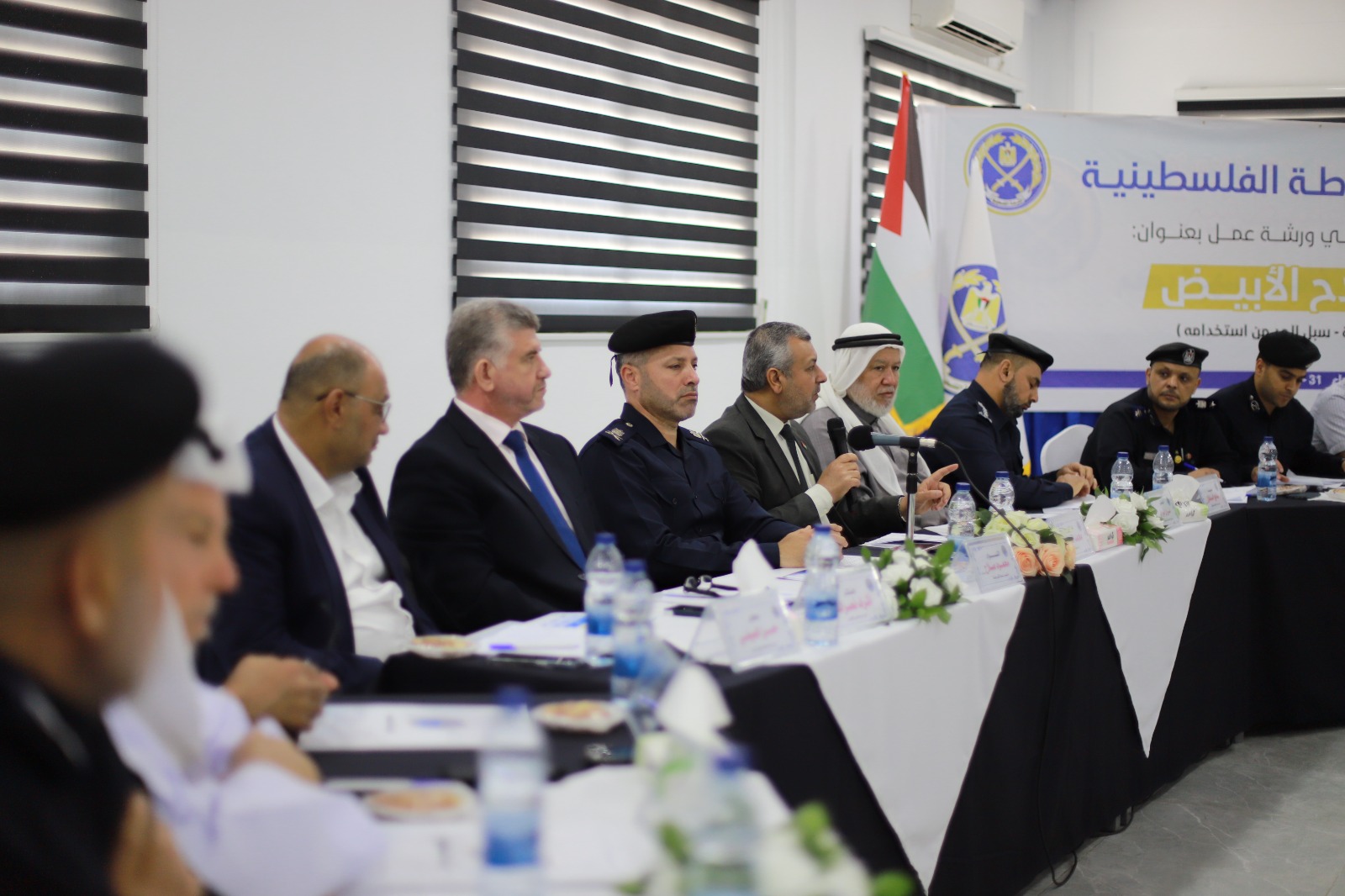 قيادة الشرطة تعقد ورشة حول "السلاح الأبيض وخطورة استخدامه"