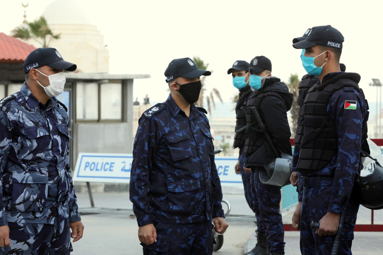 الشرطة تؤمن إقامة صلاة عيد الفطر المبارك وفق ضوابط وإجراءات السلامة العامة