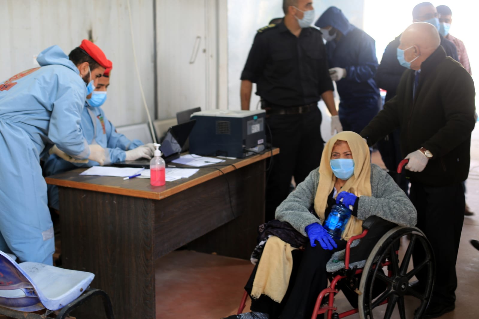 تسهيل وصول المواطنين العالقين من الأردن عبر حاجز بيت حانون