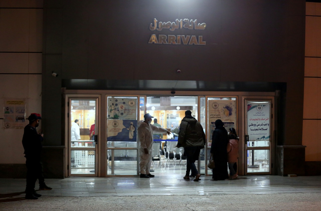 حركة معبر رفح البري خلال أيام فتحه استثنائيًا لمدة أربعة أيام في الاتجاهين