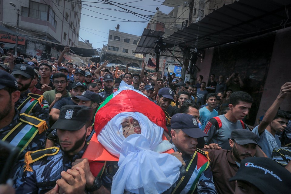 تشييع شهداء الواجب الذين ارتقوا في تفجير حاجزي الشرطة