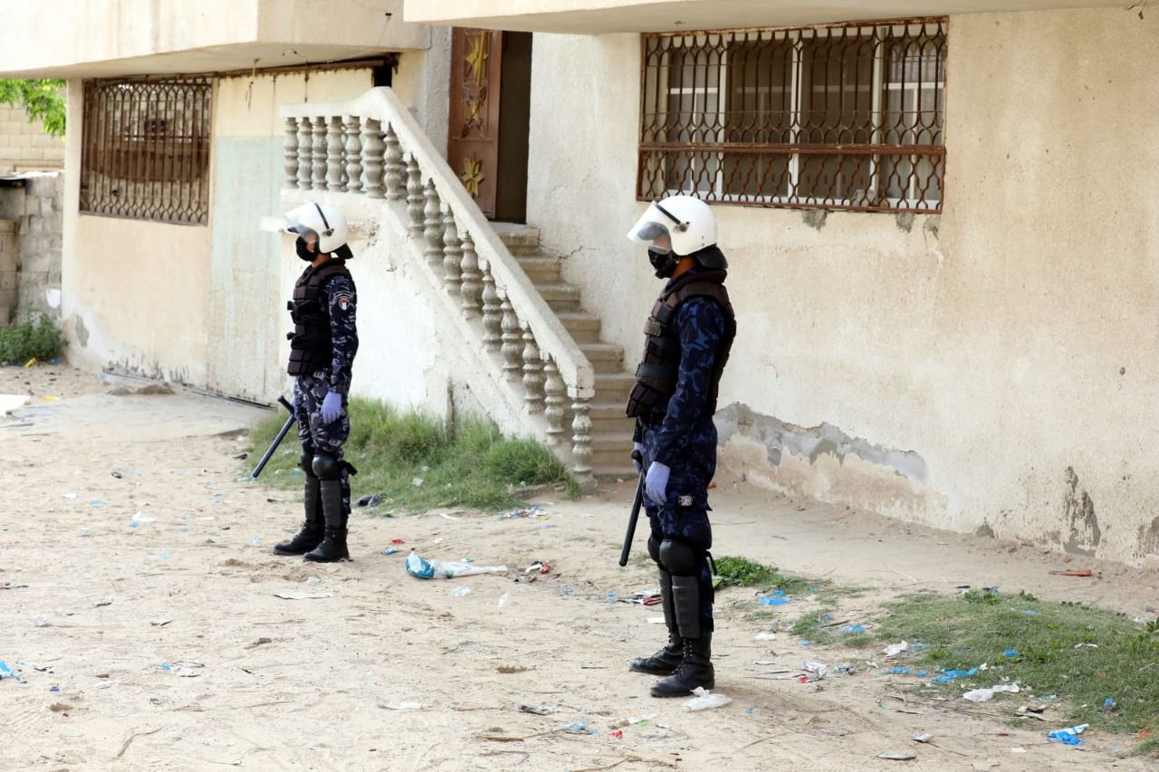 متابعة قيادة الداخلية لهروب أحد المواطنين من مركز الحجر الصحي برفح