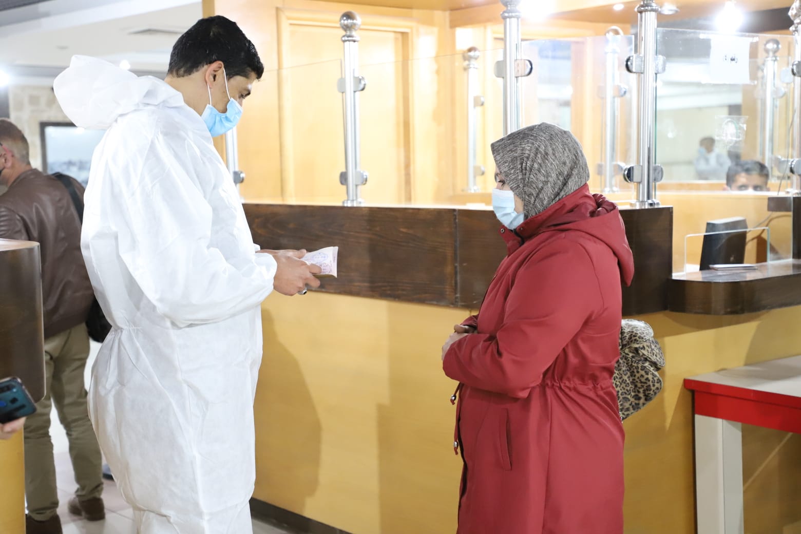 حركة معبر رفح البري خلال أيام فتحه استثنائيًا لمدة أربعة أيام في الاتجاهين