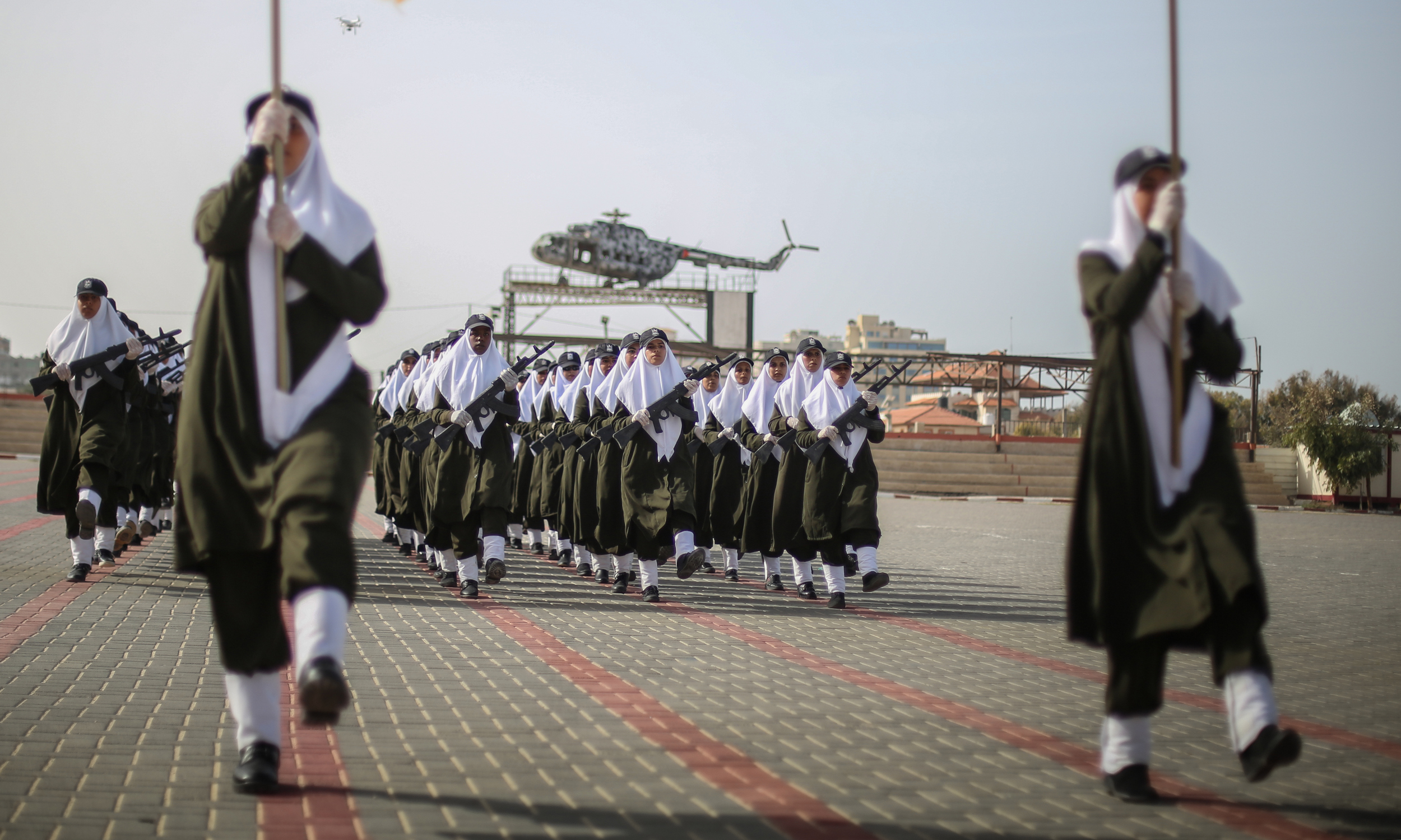 حفل تخريج الدورة التأسيسية الـ (29 نساء) بالمديرية العامة للتدريب
