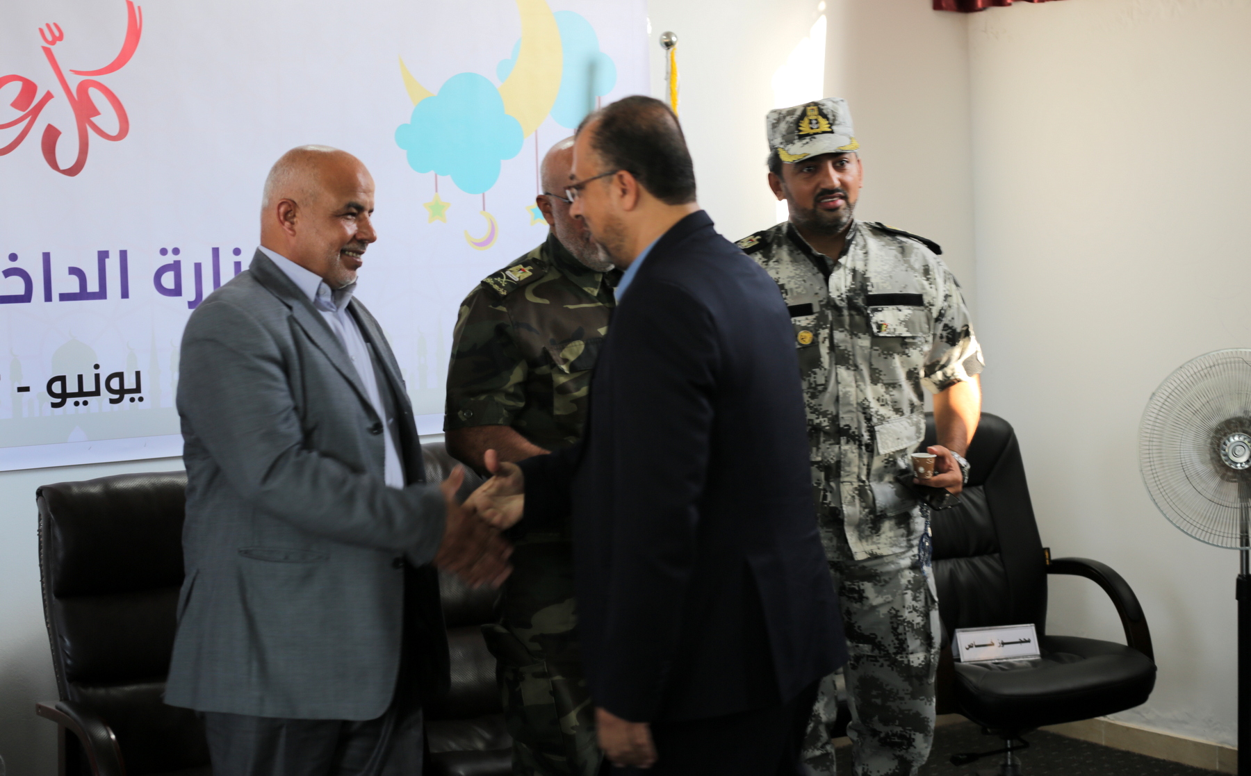 قيادة الداخلية تستقبل معايدة الأجهزة الأمنية والإدارات المركزية