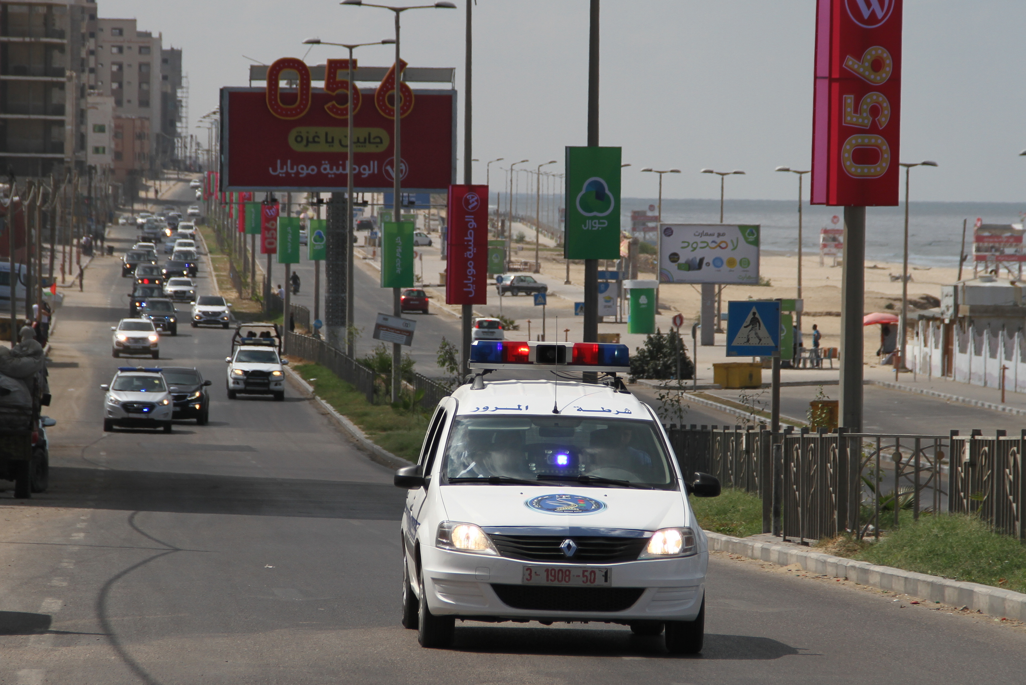 الأجهزة الأمنية تؤمن جولة رئيس الوزراء في غزة