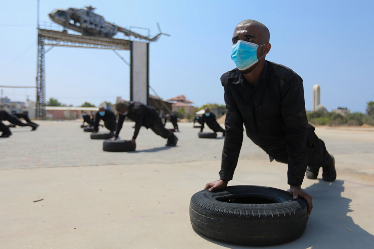 الداخلية تُعزز أجهزتها بـ 528 عنصراً لمواجهة "كورونا"