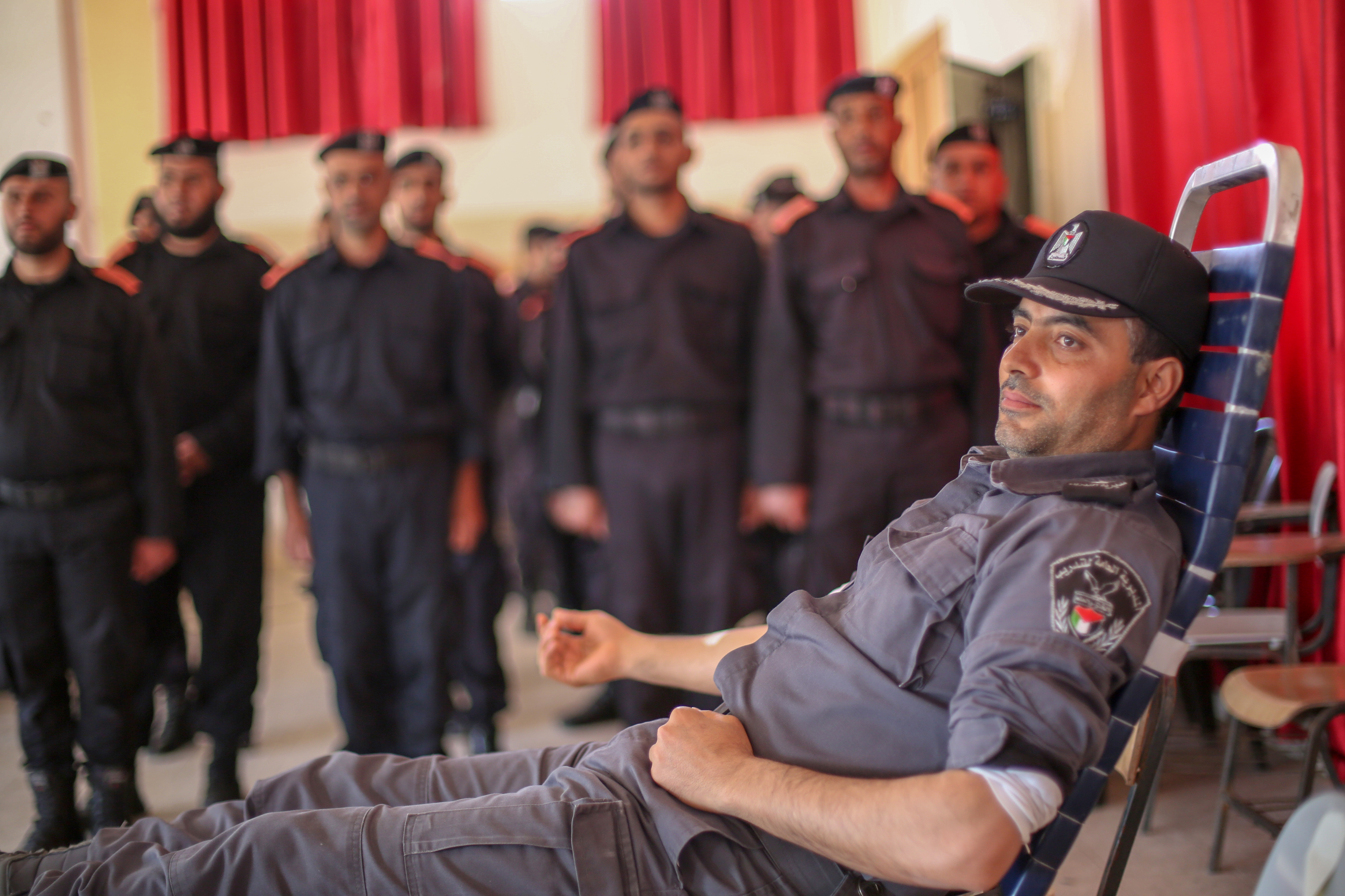 مديرية التدريب تنفذ "حملة التبرع" بالدم بالتعاون من بنك الدم المركزي