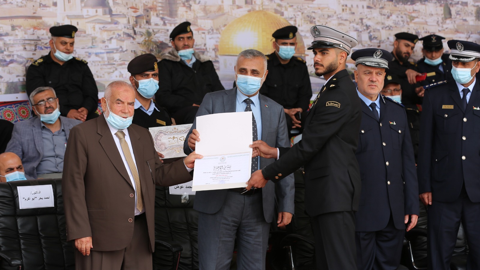 صور.. كلية "الرباط" تُخرج الدفعة التاسعة بكالوريوس "العلوم الشرطية"