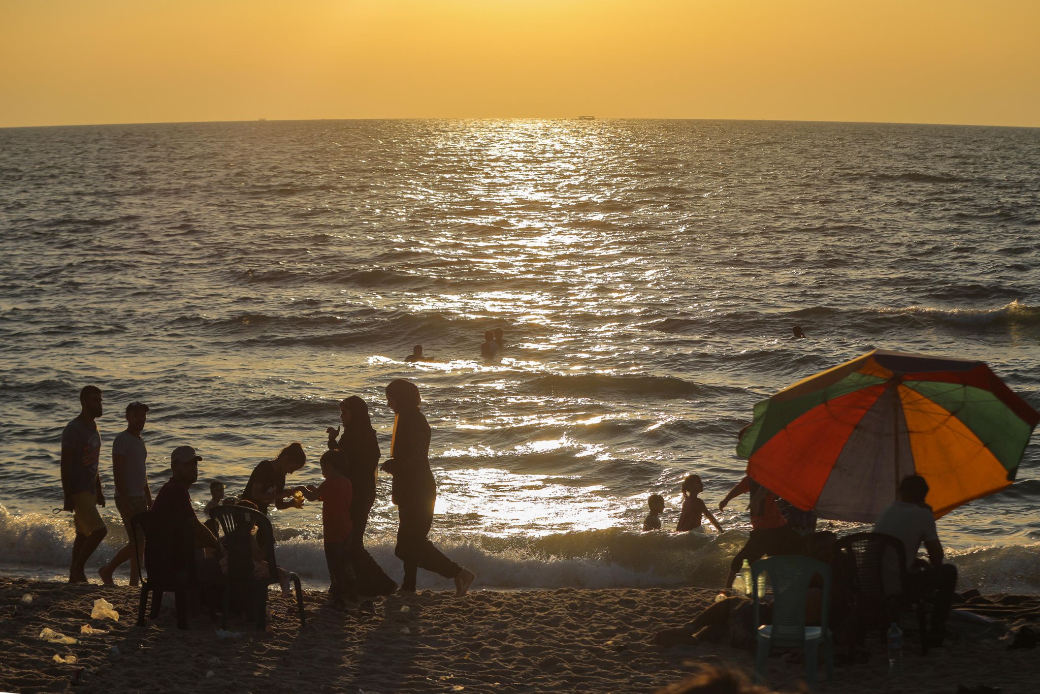 صور من عمل أجهزة وزارة الداخلية خلال عطلة نهاية الأسبوع