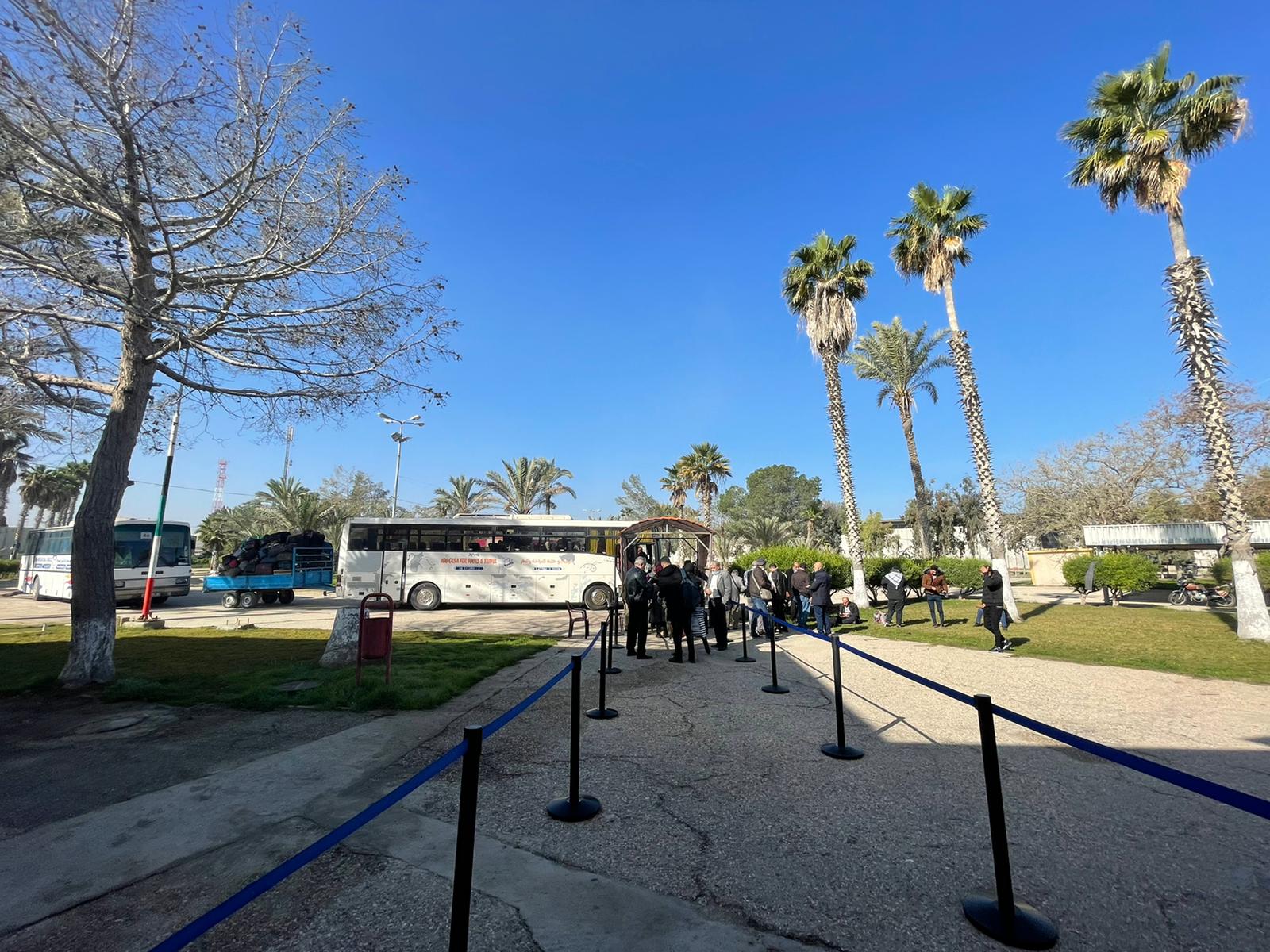 عمل معبر رفح البري في كلا الاتجاهين