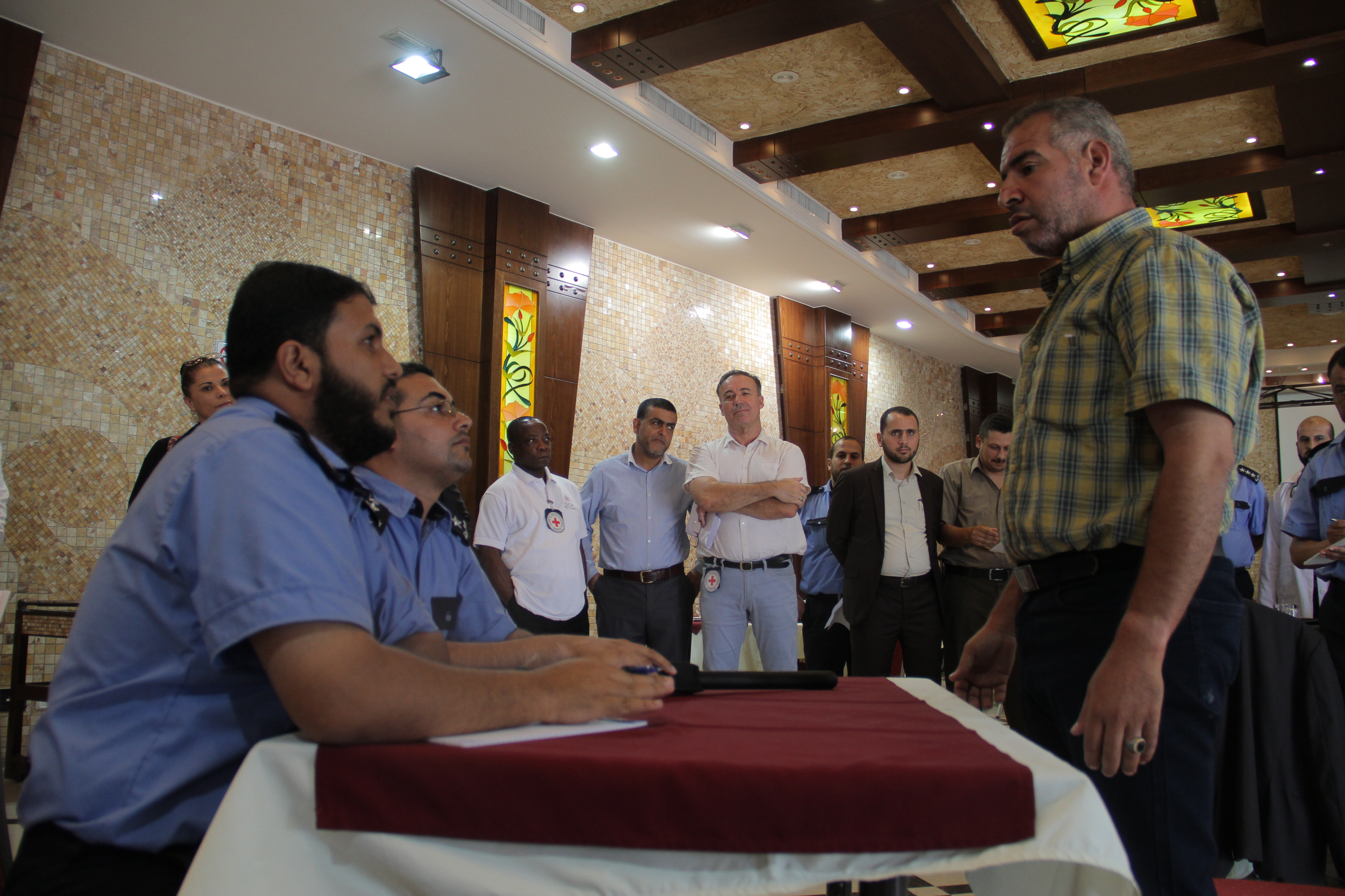 ورشة عمل مديرية التدريب والصليب الأحمر 