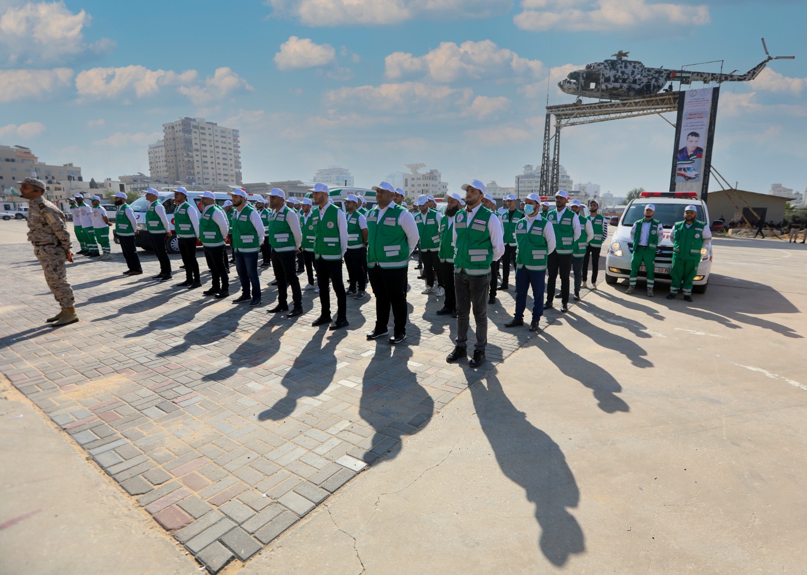 الخدمات الطبية تُخرِّج دورة "مسعف وضابـط إسعاف" الثالثة عشر