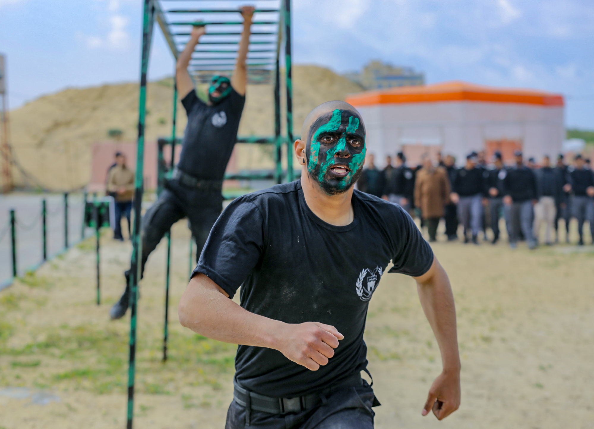 حفل تخريج دورة الخاصة الـ (10) ودورة المستجدين الـ (31) بالمديرية العامة للتدريب