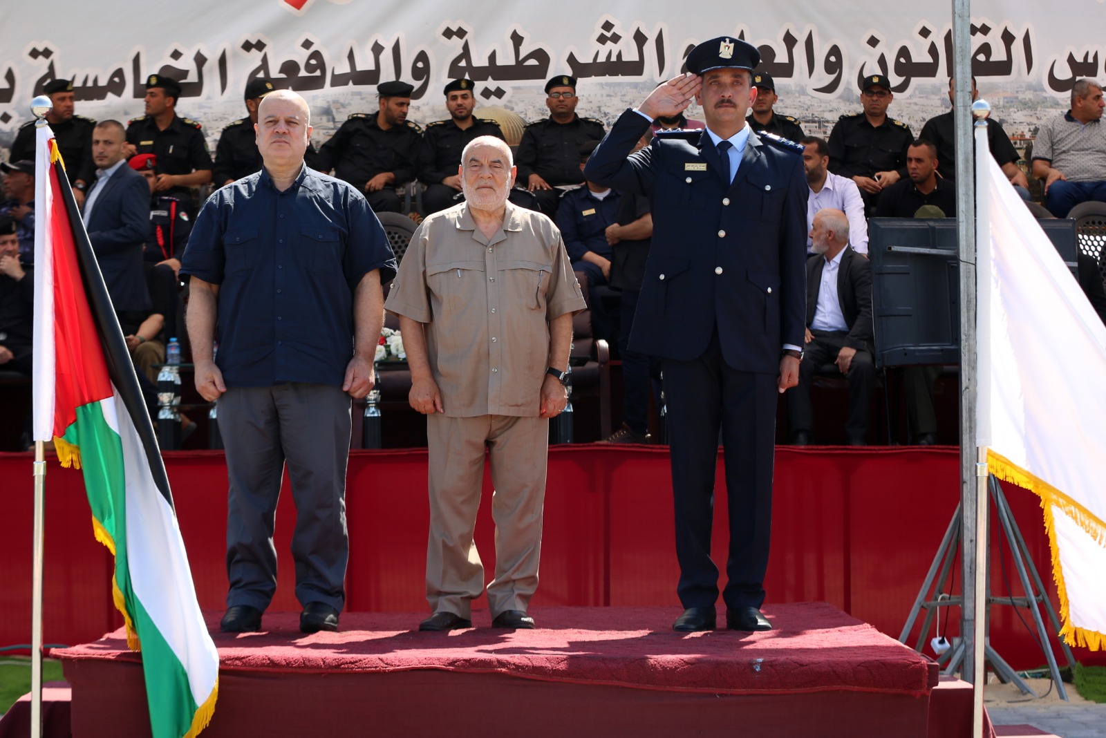 كلية الرباط الجامعية تخرج دفعتي العلوم الشرطية الـ 10 و"البحرية الـ 5"