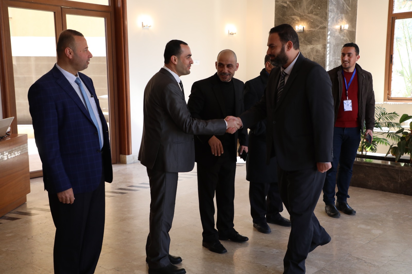 كلية الرباط الجامعية تعقد المؤتمر العلمي حــول "الجريمة الإلكترونية"