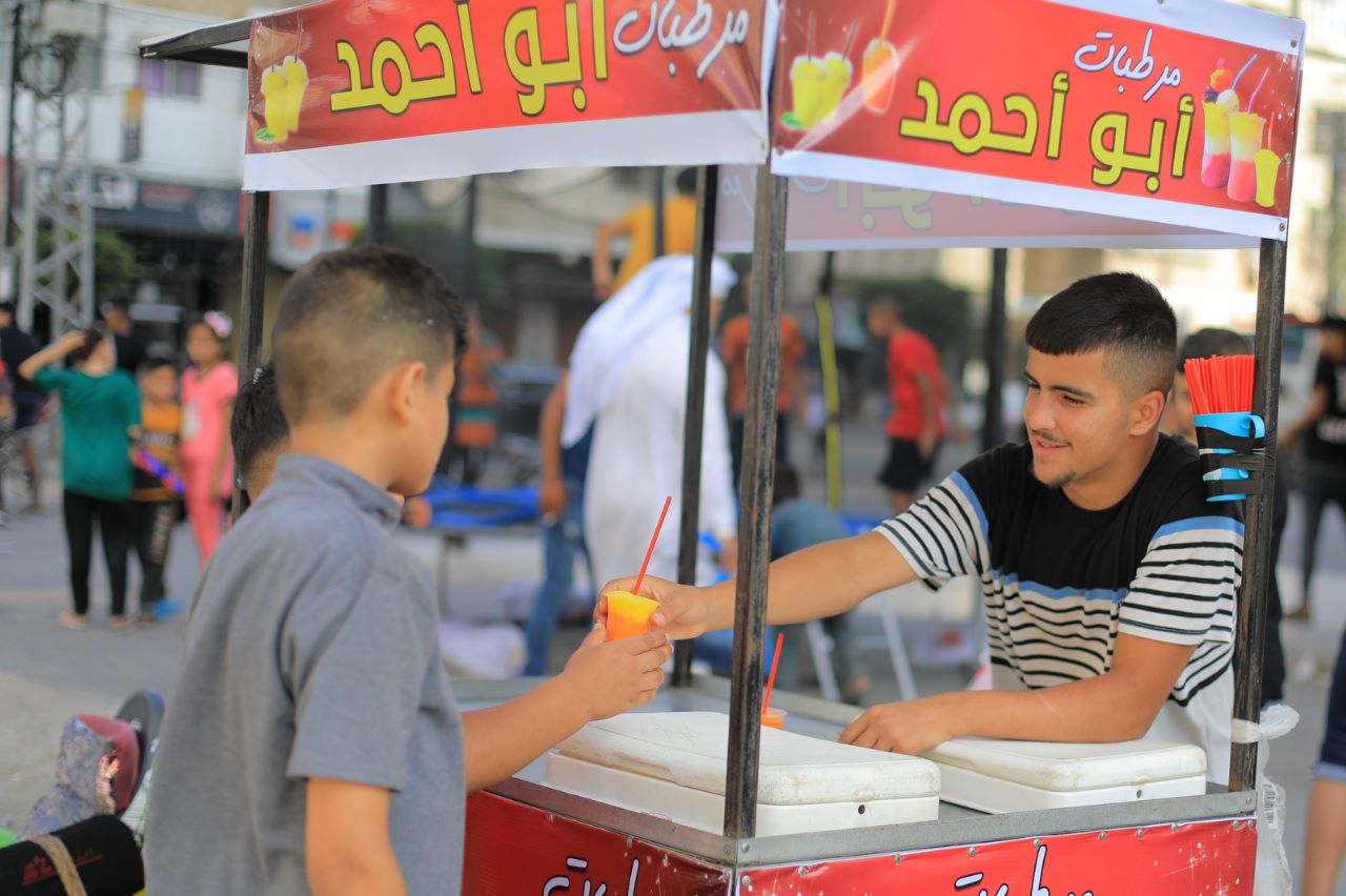 قضاء المواطنين في غزة إجازة عيد الأضحى المبارك