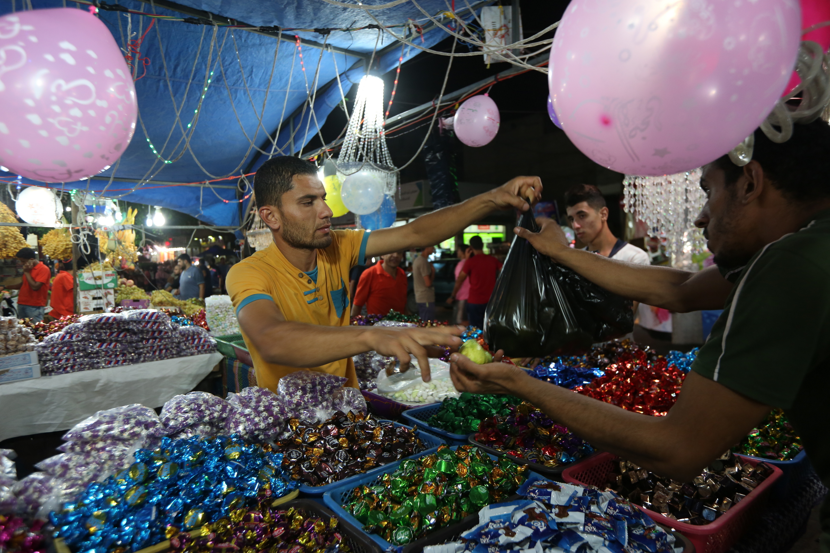  أجواء استقبال المواطنين في غزةلعيد الأضحى المبارك