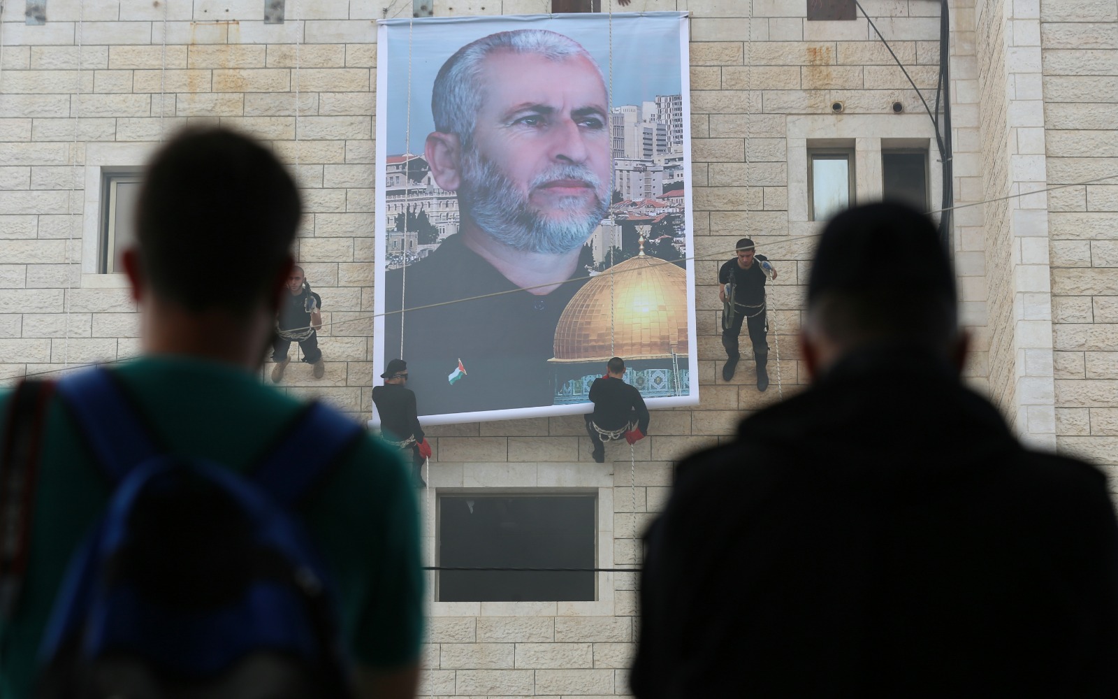 صور.. كلية "الرباط" تُخرج الدفعة التاسعة بكالوريوس "العلوم الشرطية"