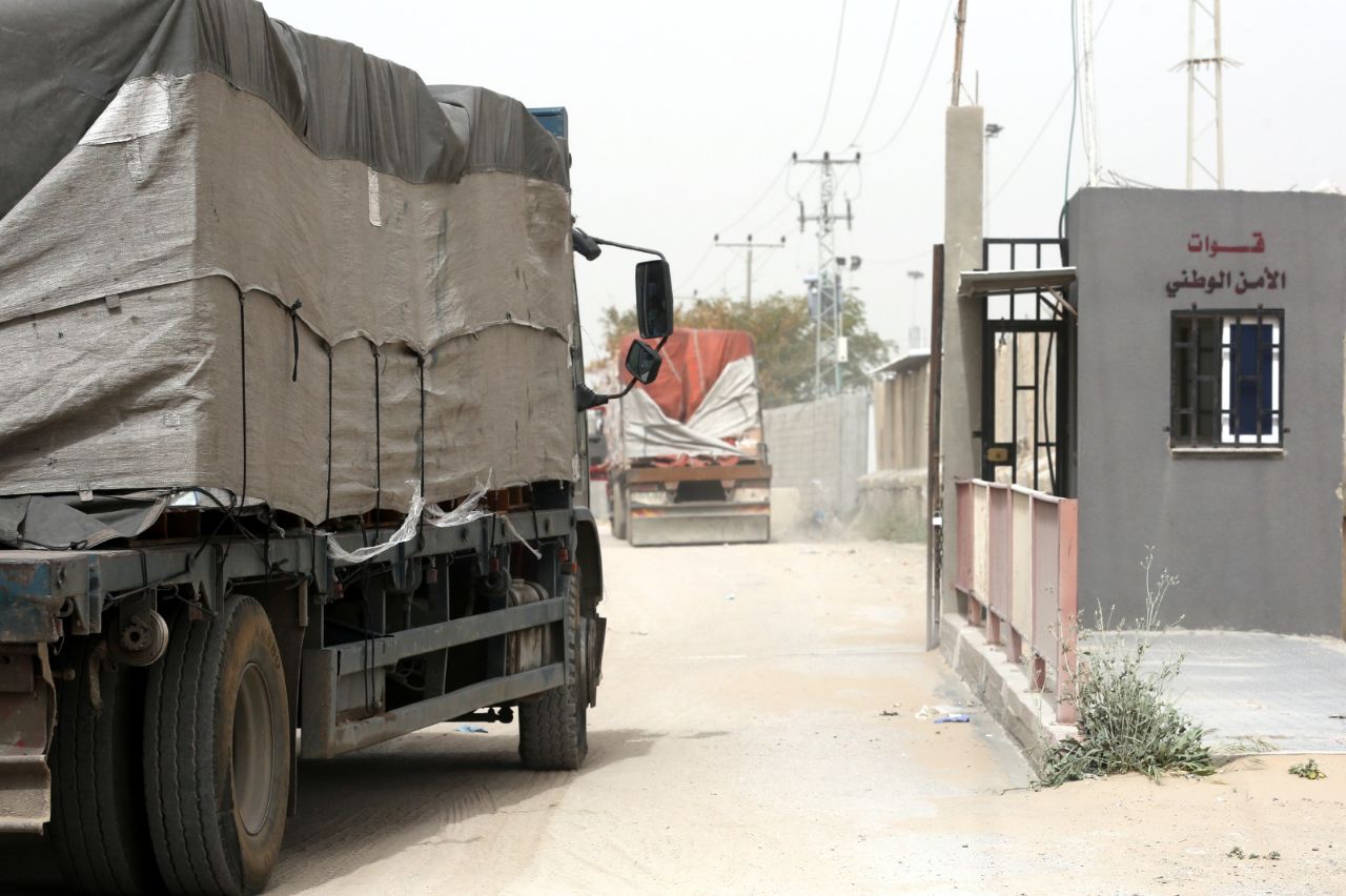 إجراءات الوقاية والسلامة في المعابر التجارية