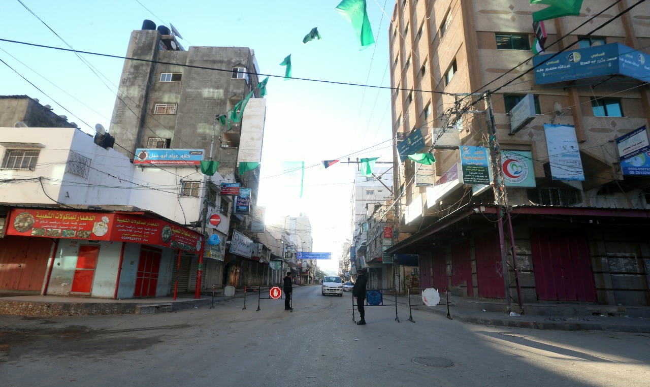 استمرار الإغلاق الكلي للمحال والمنشآت (الجمعة والسبت) للأسبوع السابع