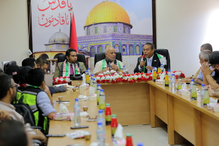 الداخلية تستقبل وفداً ماليزياً