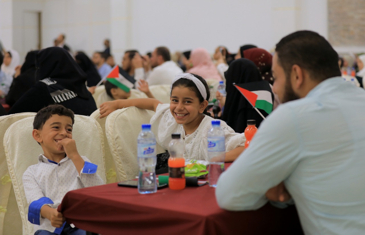 "الداخلية" تكرم أبناء شهدائها الناجحين في الثانوية العامة