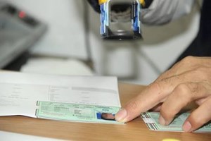 الأحوال المدنية تُنجز نحو 44 ألف معاملة خلال شهر مايو في قطاع غزة