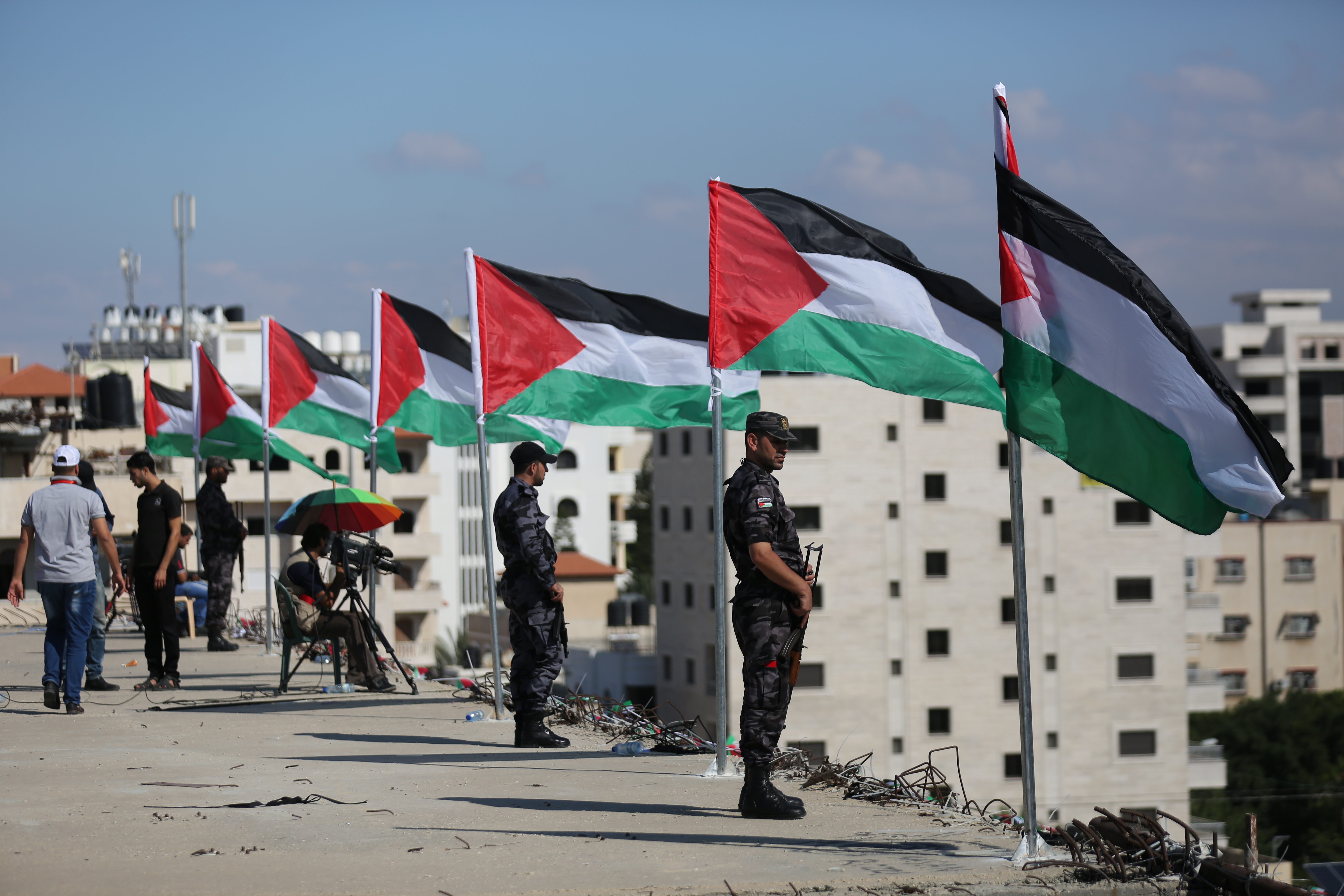 صور: الداخلية تُؤمن مهرجان "المصالحة المجتمعية" بغزة